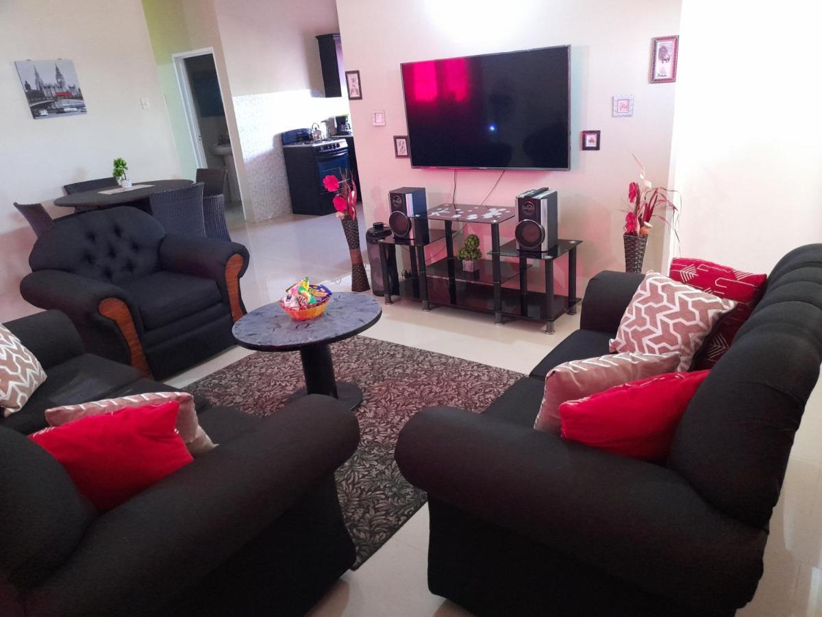 Loodik Vacation Home Brompton Manor Black River Luaran gambar